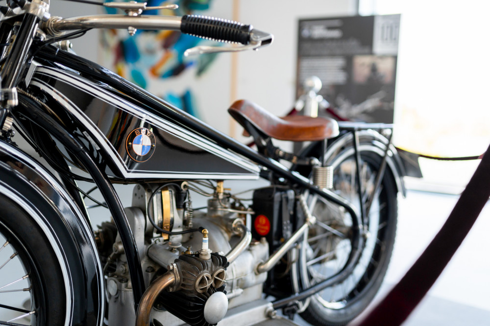 BMW R 32
